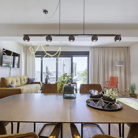Watergate Apartment